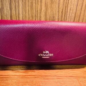 Coach Slim Crossgrain Leather Wallet